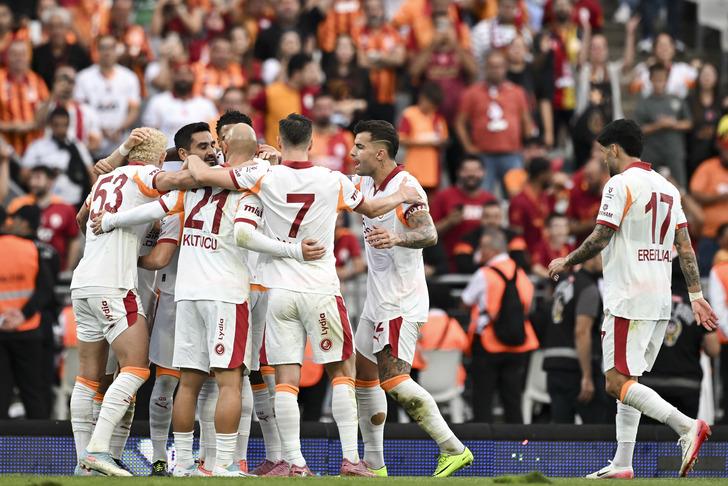 Nihat Kahveci Galatasaray'ın Eyüpspor karşısında aldığı 2-0'lık galibiyete rağmen demediğini bırakmadı! Yeni transfer olay sözler: Hiç beğenmedim G3