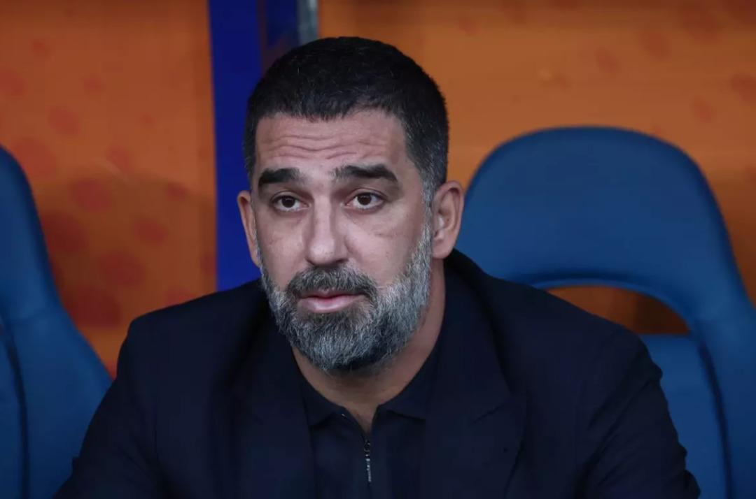 Arda Turan bitime 5 kala yıkıldı, maç sonu çılgına döndü: Utanç verici... Taraftardan özür diledi! 2