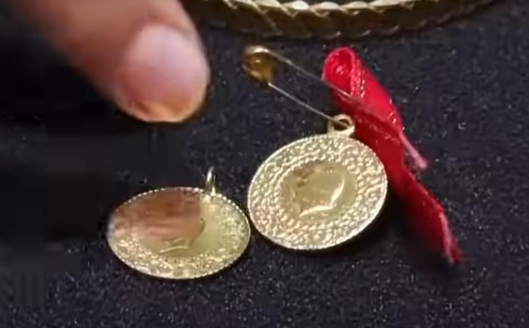 Altın alacakları uyardı  Yeni yasal düzenlemeler gelecek! Yasaklanacak  Fiyat detayını verdi  Terk etsinler  3