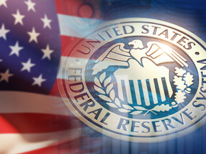 Fed&rsquo;de savaş &ccedil;atlağı: Piyasaya 4 faiz indirimi resti geldi