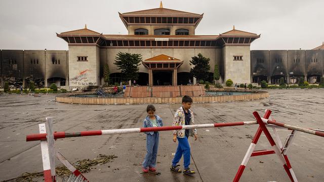 Nepal'de protestoların arkasındaki isim ortaya çıktı! Eski DJ 'Z kuşağı isyanı' öncüsü oldu: Devrimci gençlerden zafer pozları