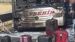 Ankara’da seyir halindeki yolcu otobüsü yandı