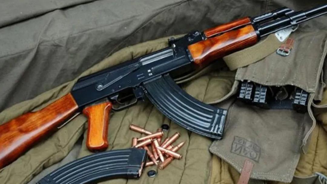 Ermeni asıllı saldırgandan Azerbaycan polisine silahlı saldırı: 1 yaralı 1