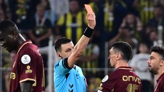 Trabzon Belediye Başkanı, Fenerbahçe maçına dahil oldu! Şike hala devam ediyor! Yuh olsun ve yazıklar olsun