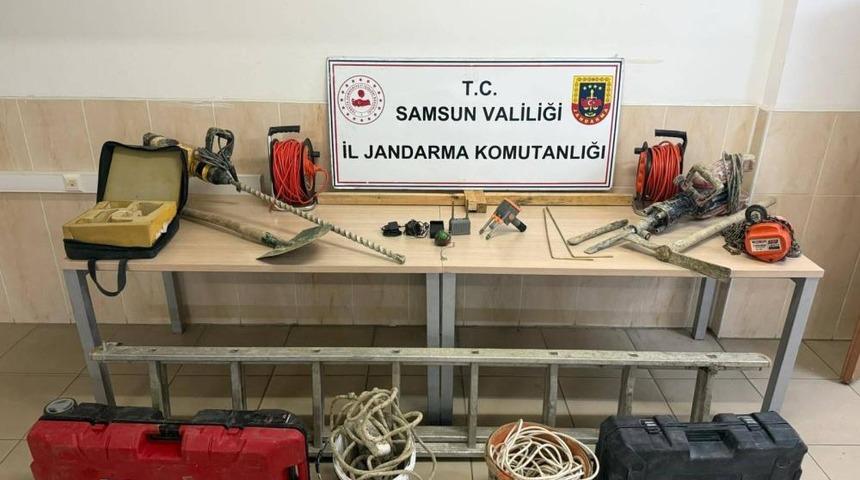 Samsun’da kaçak kazı yapan 6 kişi yakalandı