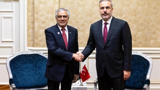 Dışişleri Bakanı Fidan, Pakistan Dışişleri Bakanı Dar ile görüştü