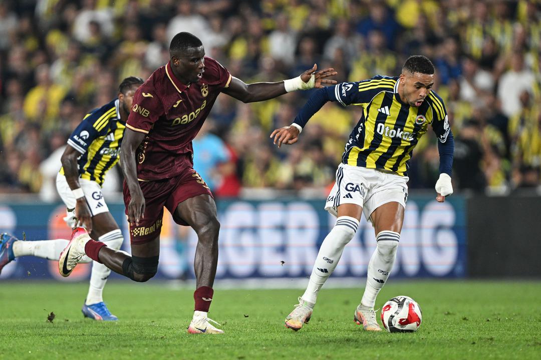 Fenerbahçe taraftarı, Ali Koç a tepki gösterdi: "Yetmedi mi?" 1