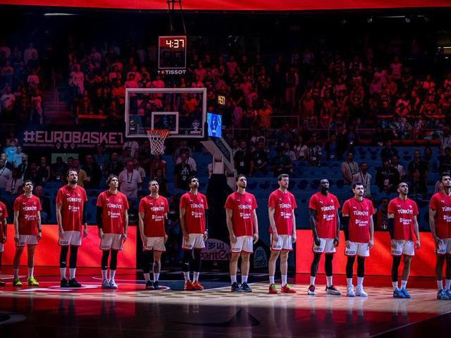 Her şey için teşekkürler 12 Dev Adam! Finalde Almanya'ya 83-88'lik skorla kaybederek Avrupa ikincisi olduk
