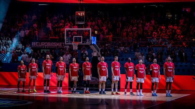 Her şey için teşekkürler 12 Dev Adam! Finalde Almanya'ya 83-88'lik skorla kaybederek Avrupa ikincisi olduk