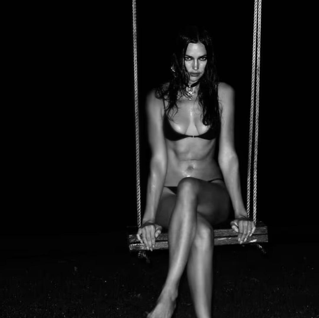 Irina Shayk bikinisiyle salıncağa bindi! Fit fiziğiyle yine adından söz ettirdi 2