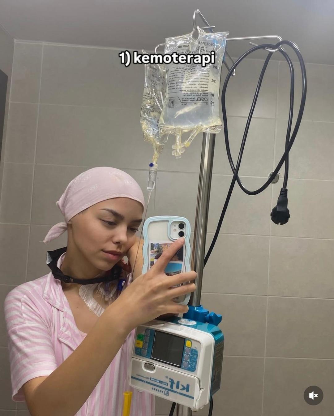 100 kemoterapi 5 ameliyat! Elif in kanser ile sıra dışı mücadelesi sosyal medyada dikkat çekti: ‘Kimseye gerek kalmadan kendimden doğuyorum’ 2