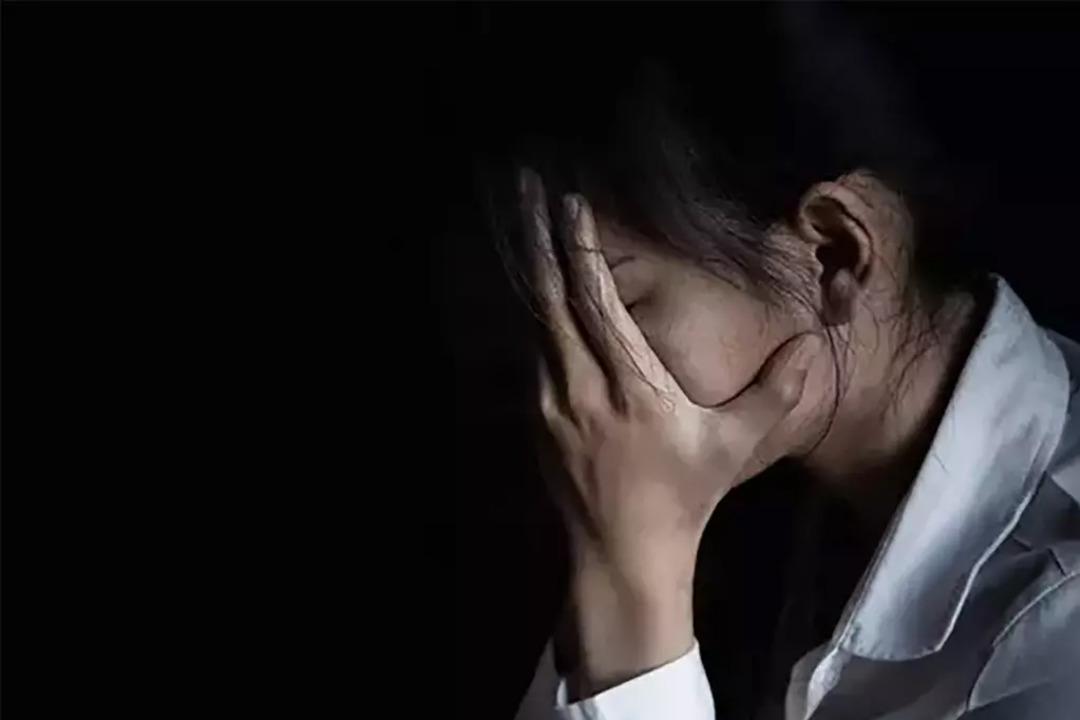 D&uuml;nya Epstein sapkınlığını konuşurken Kocaeli&rsquo;de mide bulandıran olay: Ortaokullu 24 kız &ouml;ğrencisini taciz etti 1