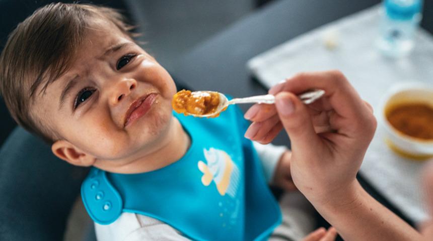 Çocuğunuz 'yemek yemiyor' diye üzülmeyin! Uzmanından iştahsız çocuklara yemek yedirecek özel tavsiyeler: Gülen yüzlü tabaklar, masallı öğünler...