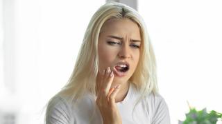 Çok hızlı gelişen sinsi hastalık: 2 haftadan uzun süren ağız yaralarına dikkat! Ağız kanserini tetikleyen 3 büyük risk...