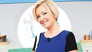 Berna Laçin'den Bülent Ecevit göndermesi