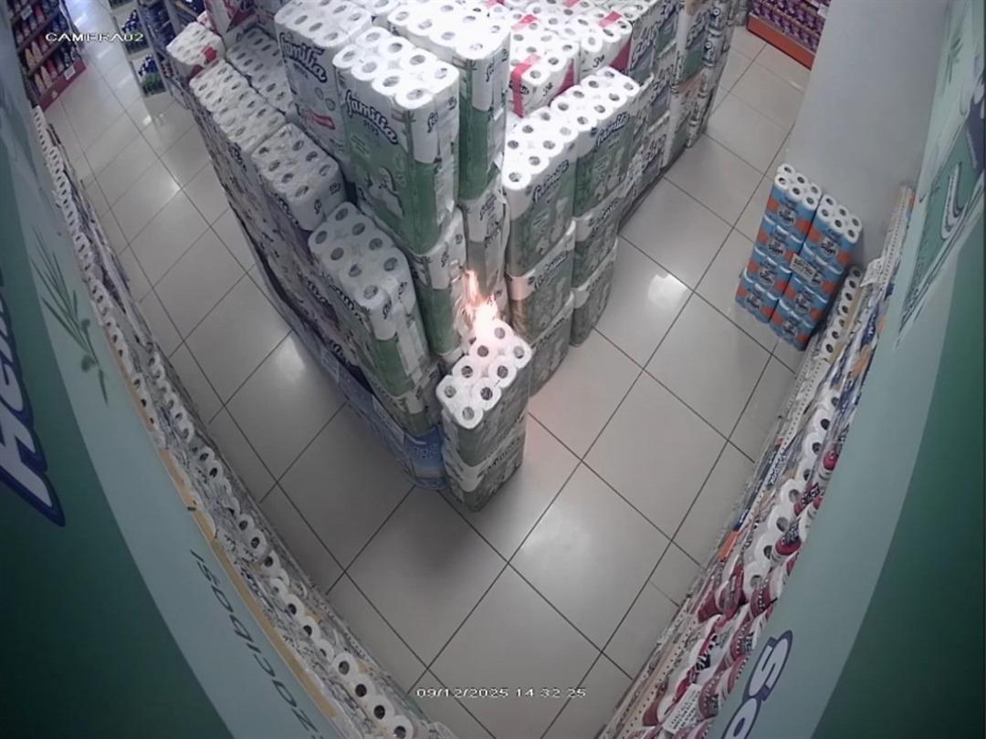 Marketteki kağıt havluları tutuşturmuştu! 10 yaşındaki çocuk hakkında yeni gelişme 1