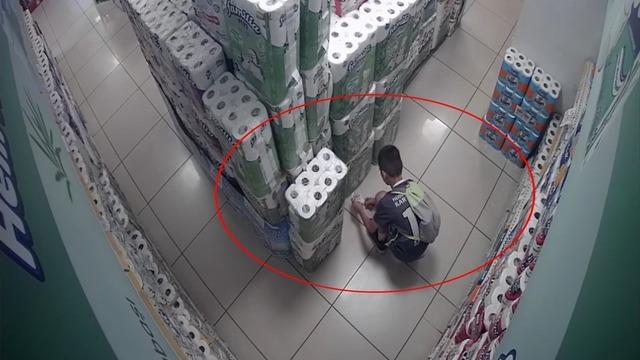 Marketteki kağıt havluları tutuşturmuştu! 10 yaşındaki çocuk hakkında yeni gelişme