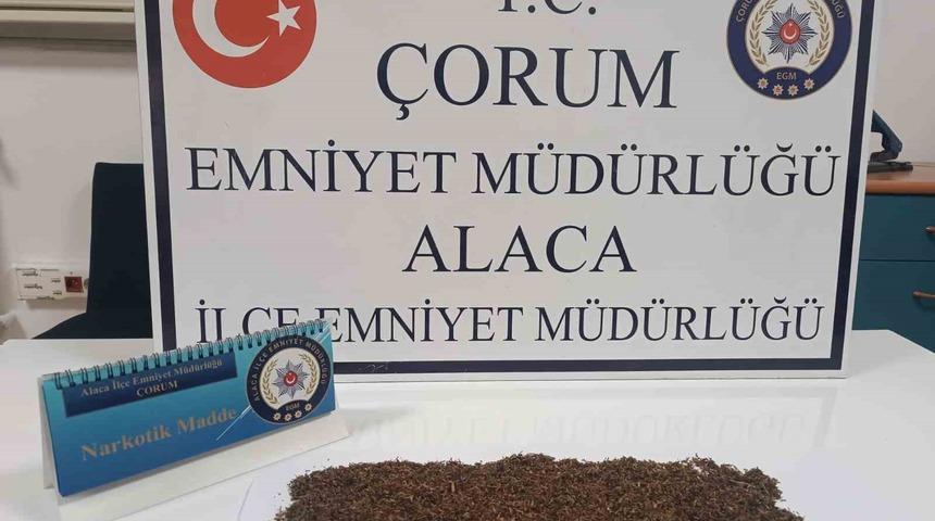 Alaca'da uyuşturucu operasyonu: 3 şüpheli yakalandı
