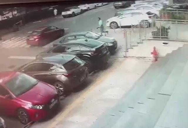 Yer: İstanbul... Boşanma sürecinde silahlı saldırı 1