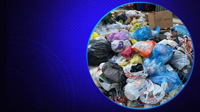 İzmir'de çöp isyanı sürüyor: Fareler basacak, kusacağım