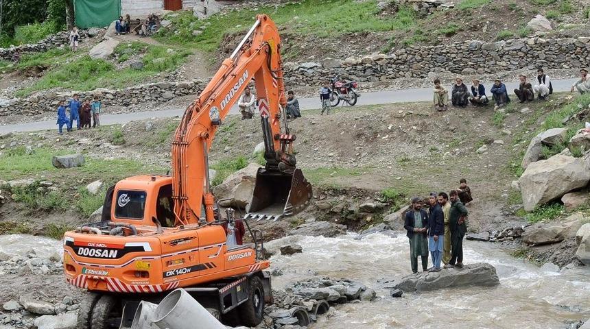 Pakistan’da muson faciası! Can kaybı 985'e yükseldi