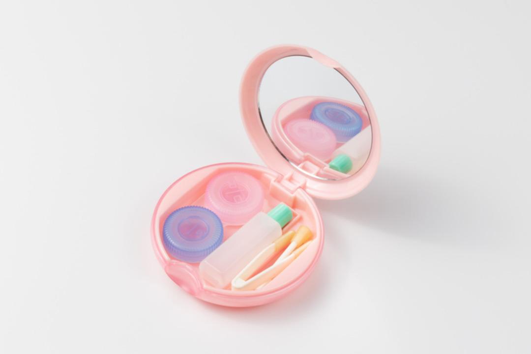 Her kadının çantasında olması gereken 7 kurtarıcı ürün! Çantamda neler var? 4