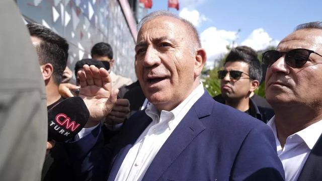 Kurultay davasının ertelenmesi sonrası Gürsel Tekin'den açıklama! Hayırlı, uğurlu olsun