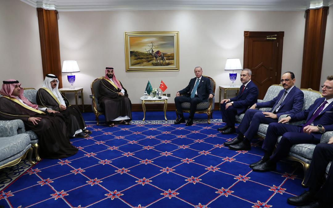 Cumhurbaşkanı Erdoğan, Suudi Arabistan Veliaht Prensi Selman ile görüştü 2