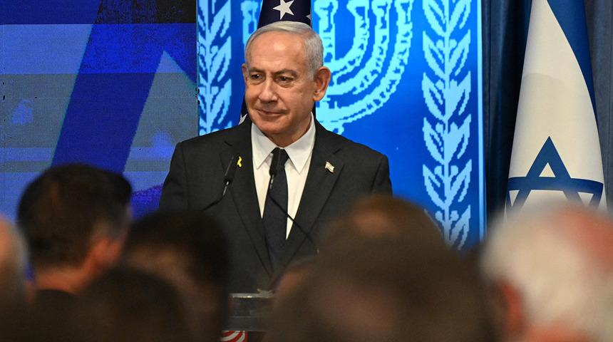 Netanyahu'nun salondaki sözleri sonrası herkes şoke oldu! Gündem olan 'cep telefonu' çıkışı: "İsrail'in bir parçasını tutuyorsunuz"