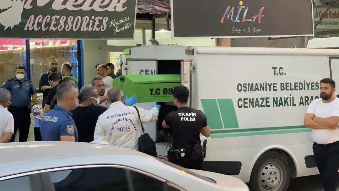 Takı aksesuarları satan iş yerinde korkunç olay! Cansız bedenleri bulundu 1