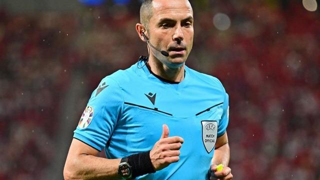 Şampiyonlar Ligi 1. hafta maçında Eintracht Frankfurt-Galatasaray karşılaşmasının hakemi Marco Guida oldu