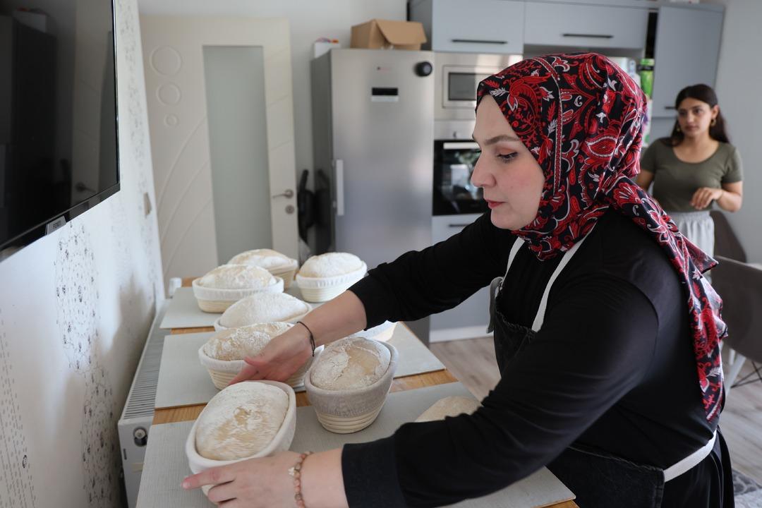 Banka yöneticiliğinden ekmek patronluğuna: Pandemide anne oldu, yaşadığı buhranı hamurla aştı: "Bütün hastalıklarım iyileşti" 7