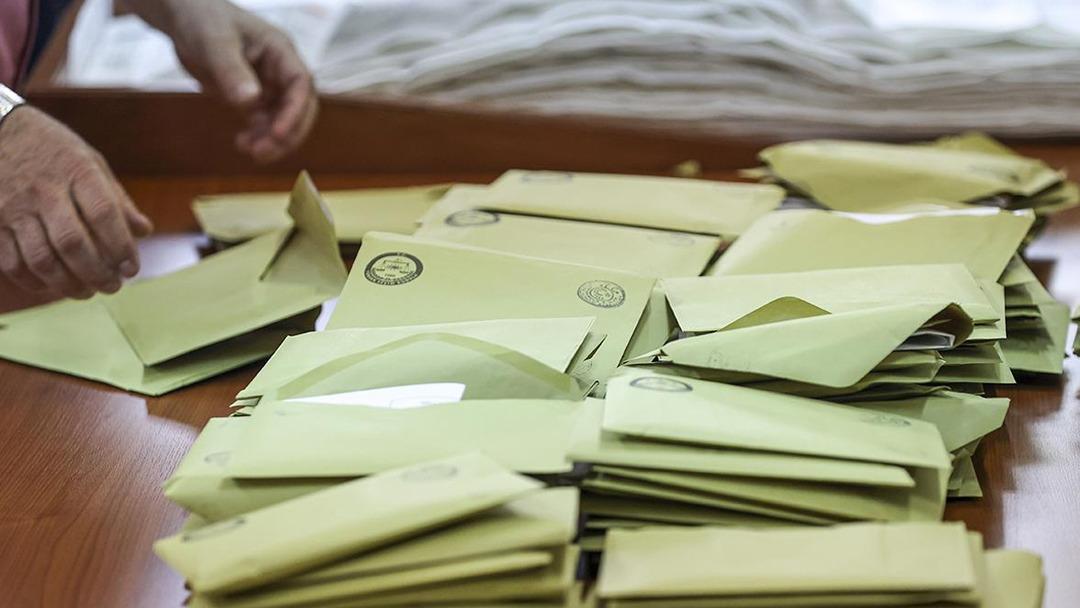 Yeni seçim anketi yayınlandı! CHP ile AK Parti arasındaki fark dikkat çekti... Gürsel Tekin sorusuna çarpıcı yanıt 3