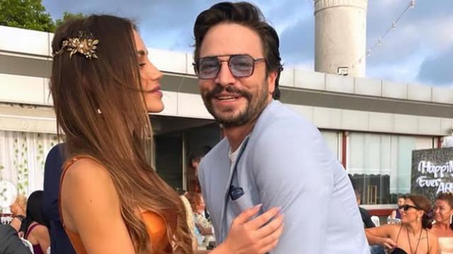 Ahmet Kural ve eşi Gizem Şahin çocuklarına vatandaşlık almak için Amerika'ya koştu... Trump'ın kararı sonra...