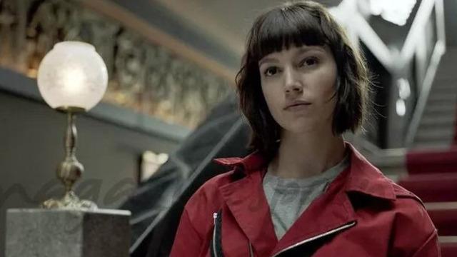 La Casa De Papel'in Tokyo'su hamile! Karnı burnunda pozlar