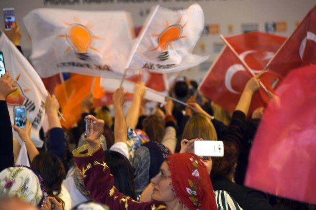 Yıldırım: Aslan Mehmetçik Raco'yu ele geçirdi, Afrin'e doğru hızla ilerliyor (2)