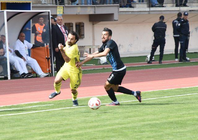 TFF 3. Lig: Tarsus İdman Yurdu: 2 - Payasspor: 0 4