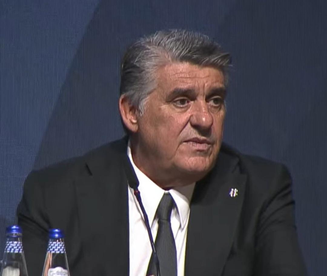 Beşiktaş ta Başkan Serdal Adalı gündeme dair açıklamalarda bulundu! Futbol A Takım Genel Koordinatörlüğü görevine Serkan Reçber in getirildiğini açıkladı! 1