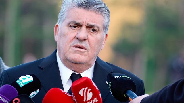 Beşiktaş'ta Başkan Serdal Adalı gündeme dair açıklamalarda bulundu! Futbol A Takım Genel Koordinatörlüğü görevine Serkan Reçber'in getirildiğini açıkladı!