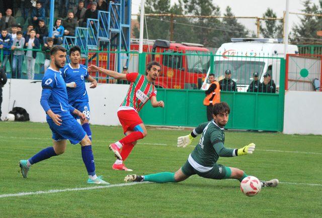 Diyarbekirspor - Kayseri Erciyesspor: 10-1