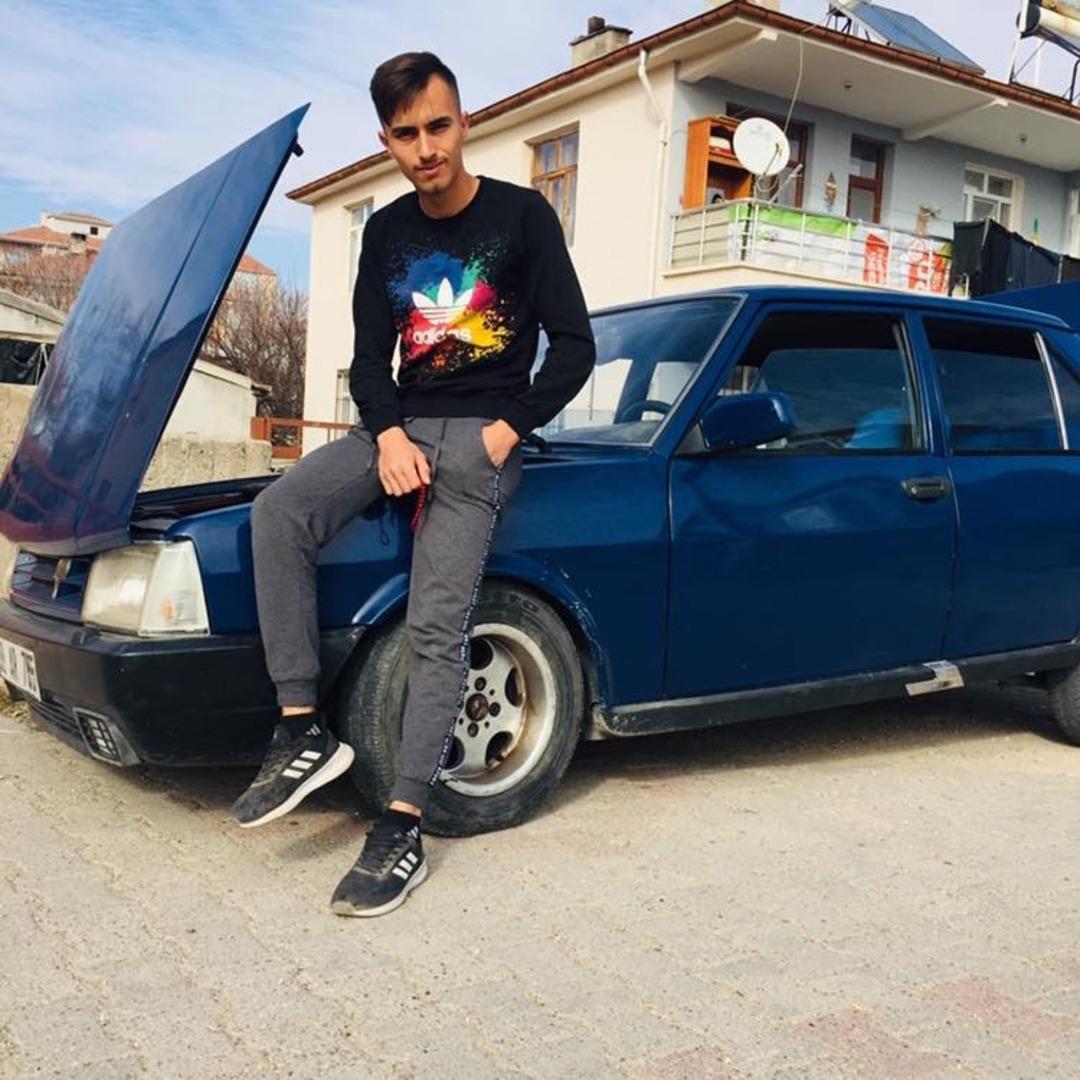 Henüz 1 aylık evliydi: Evde tamir yaparken düştü, cebindeki bıçak canına mal oldu! 1