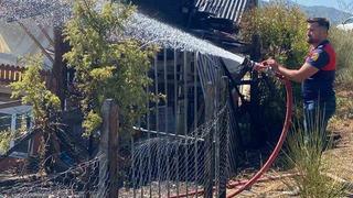 Türkeli’de anız yangını eve sıçradı