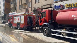 Elazığ'da odunluk yangını! 1 kişi dumandan etkilendi