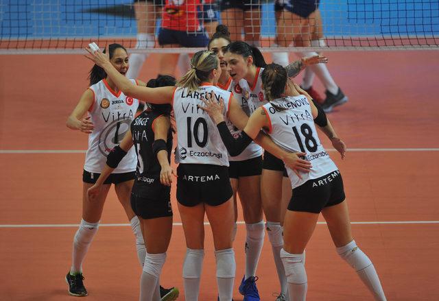 Nil&uuml;fer Belediyespor - Eczacıbaşı VitrA: 0-3 3