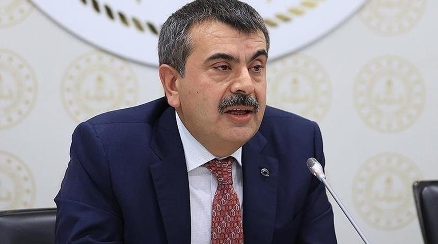 Bakan Tekin "Akıl karı değil" diyerek açıkladı: "Sınavı kazanamadıkları için öğretmen olamıyorlar"