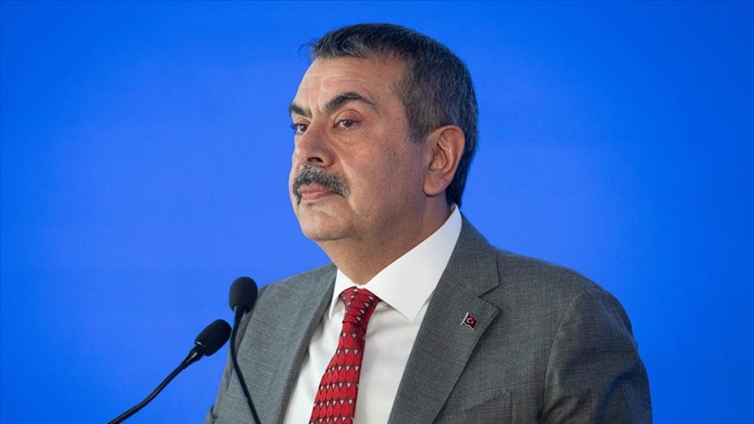 Bakan Tekin "Akıl karı değil" diyerek açıkladı: "Sınavı kazanamadıkları için öğretmen olamıyorlar" 1