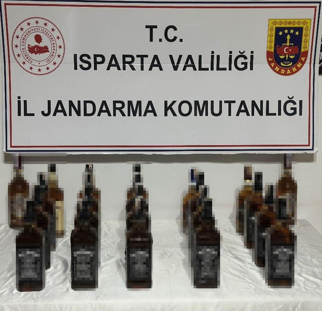 Isparta’da jandarmadan 3 farklı kaçakçılık operasyonunda 4 gözaltı 1