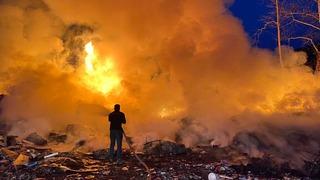 Sinop'ta çöp döküm alanında çıkan yangın söndürüldü