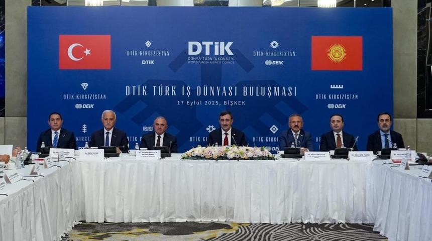 Cumhurbaşkanı Yardımcısı Yılmaz, Kırgızistan'da Türk iş insanlarıyla buluştu