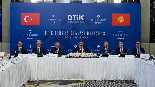 Cumhurbaşkanı Yardımcısı Yılmaz, Kırgızistan'da Türk iş insanlarıyla buluştu
